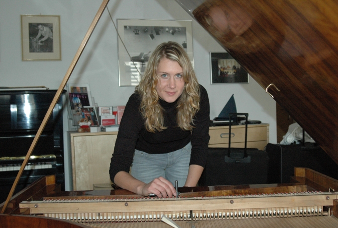 piano tuning in Paris