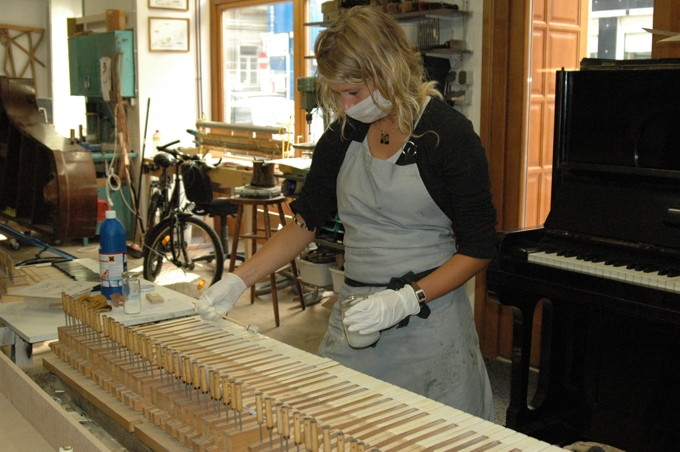 piano manufacturing in Paris